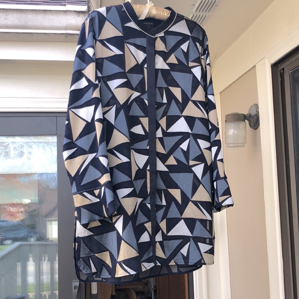 Evening blouse with long sleeves by Lafayette 148 New Yourk